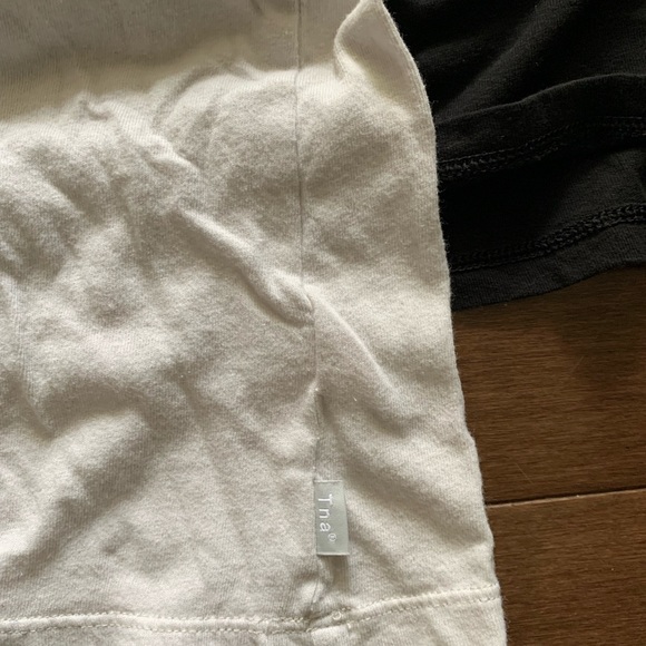 Aritzia TNA - Tank tops - medium - Picture 3 of 3